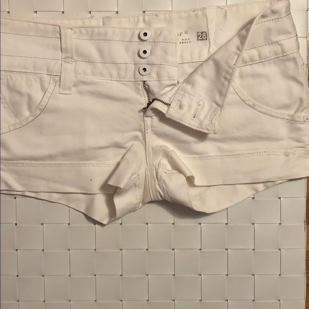 Guess shorts